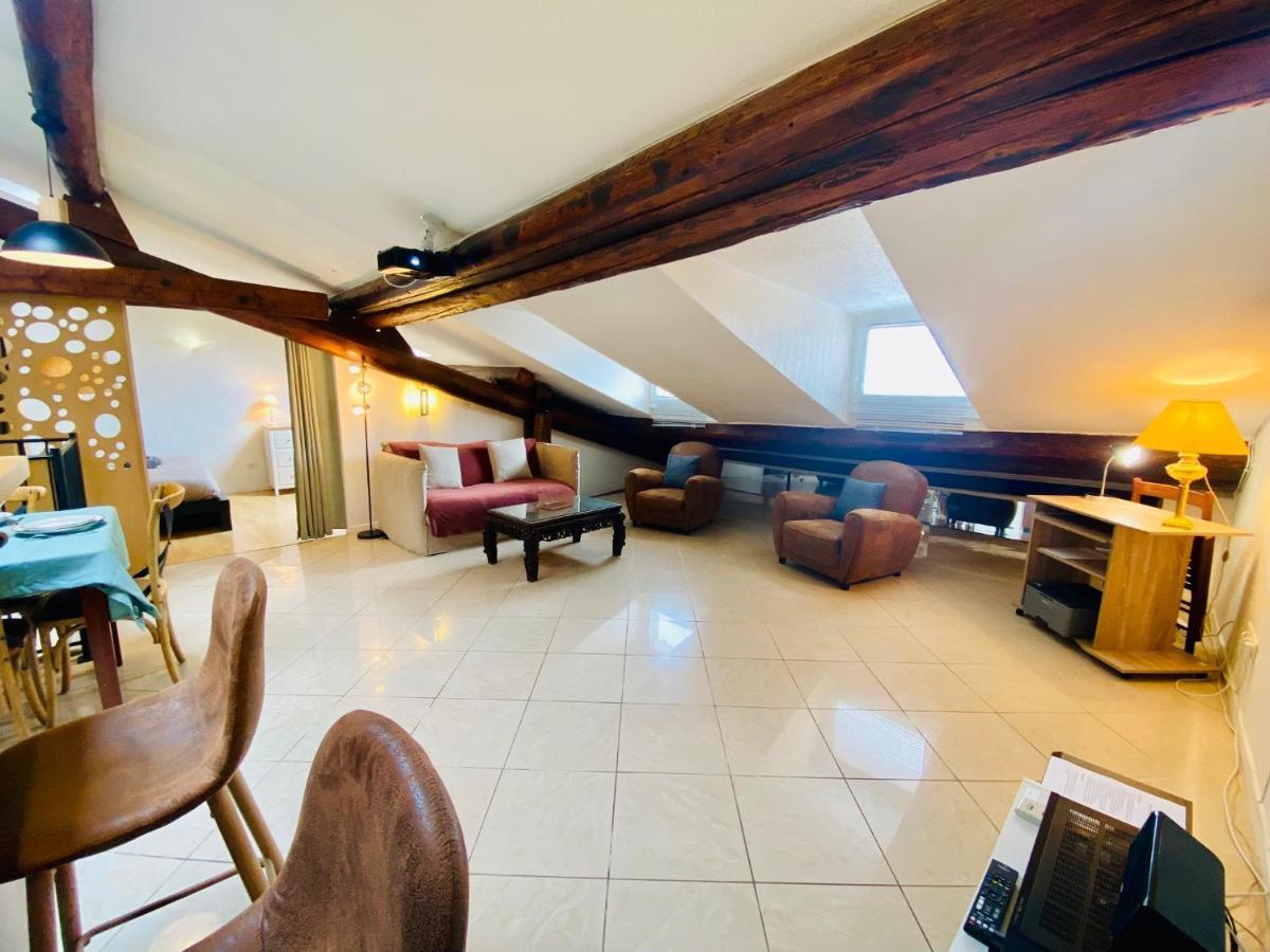"Gigi" Superbe Loft En Plein Coeur De Sete - Terrasse Apartment Luaran gambar
